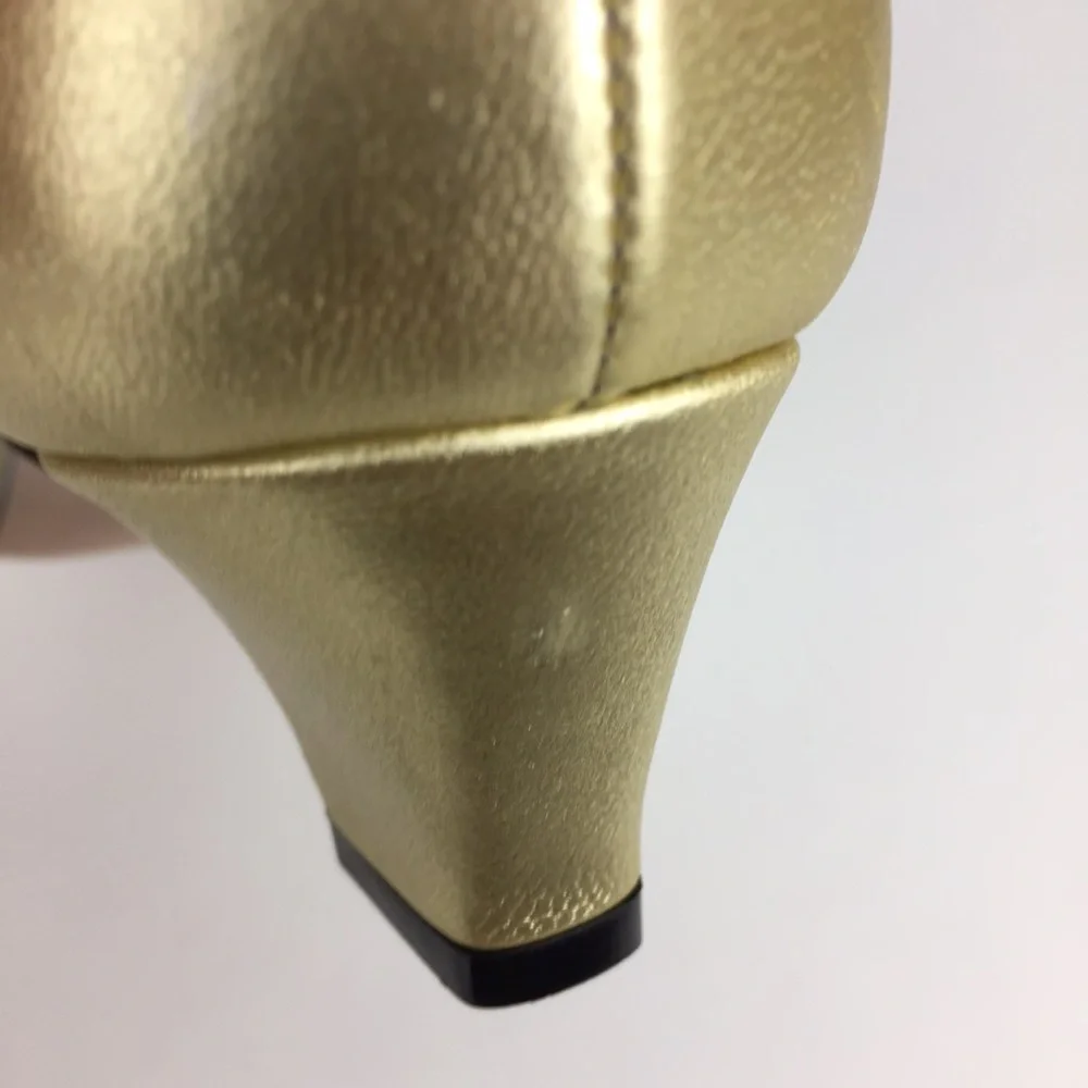 Vintage Ballotta Womens Gold Metallic Low Block Heel Italian Pumps size 6